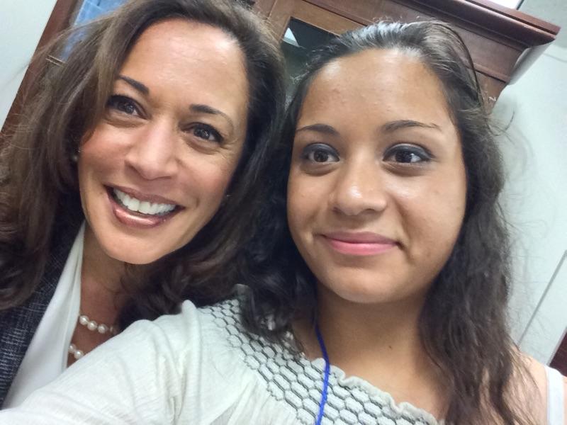 WeCedYouthMedia's tweet photo. . Thank you Senator @KamalaHarris &amp; Congressman @RepJimCosta for meeting with our youth reporter @animeloverGaby in DC! #WeCedinDC #Merced https://t.co/1PrQwy4q46
