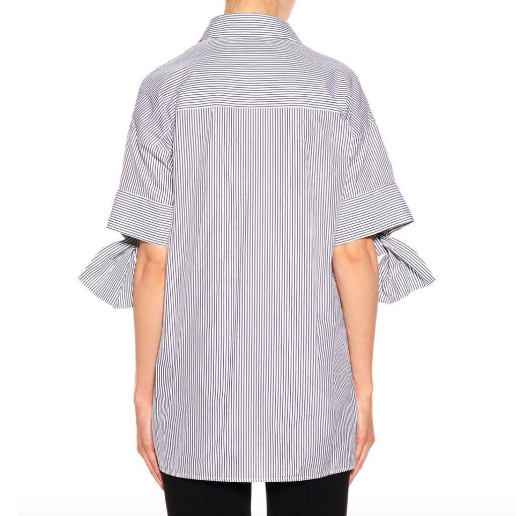 GordonStuart_OK's tweet photo. Victoria Victoria Beckham Bow Sleeve Shirt #style #fashion #white #cuffearring #jeans #fedora
➤ https://t.co/eRbtoLvzIQ
via @outfy https://t.co/1wUvAjzdKo