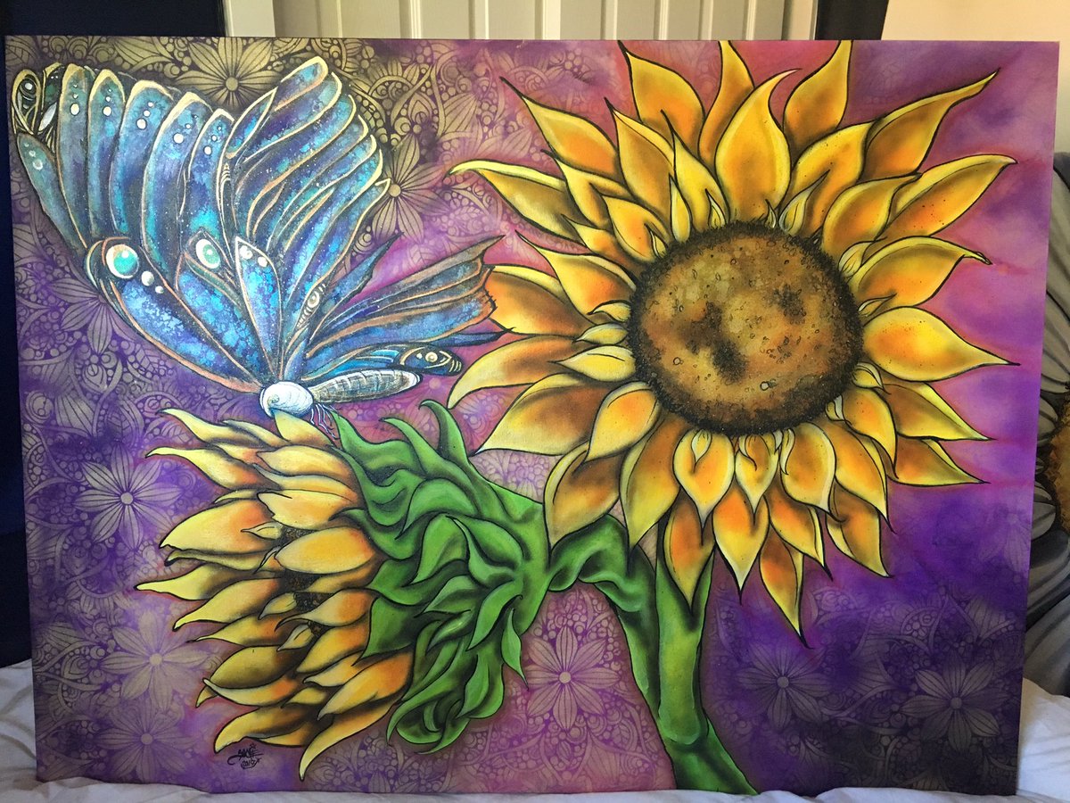 JmeNova's tweet photo. Getting ready for my exhibit at Glo's restaurant on Capitol Hill for the month of Aug!! https://t.co/SsRFWaqXqU