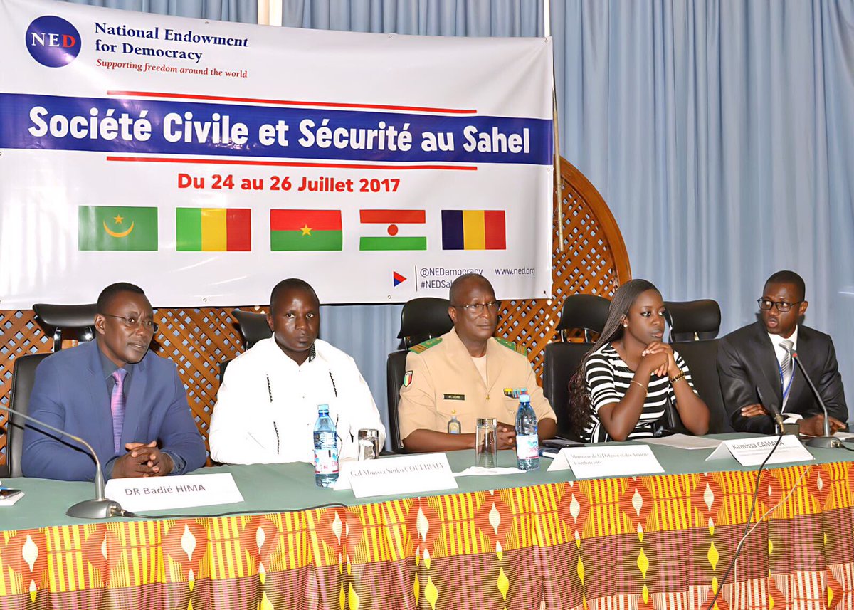 MAKIGARBA's tweet photo. Conférence de la fondation NED à Bamako au Mali avec les acteurs de la société civile de G5 sahel sur la sécurité https://t.co/ek0bwsY3UC