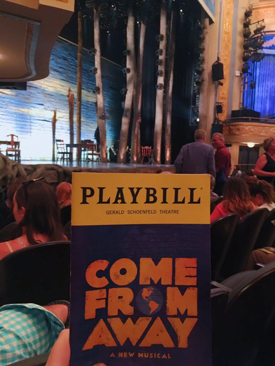 VivKJean's tweet photo. when your bestie @msnicolecino comes to new york and you get to see each other's favs together 💕 @JennColella #Borle #BorlayandColello https://t.co/AhLXPfIpRh