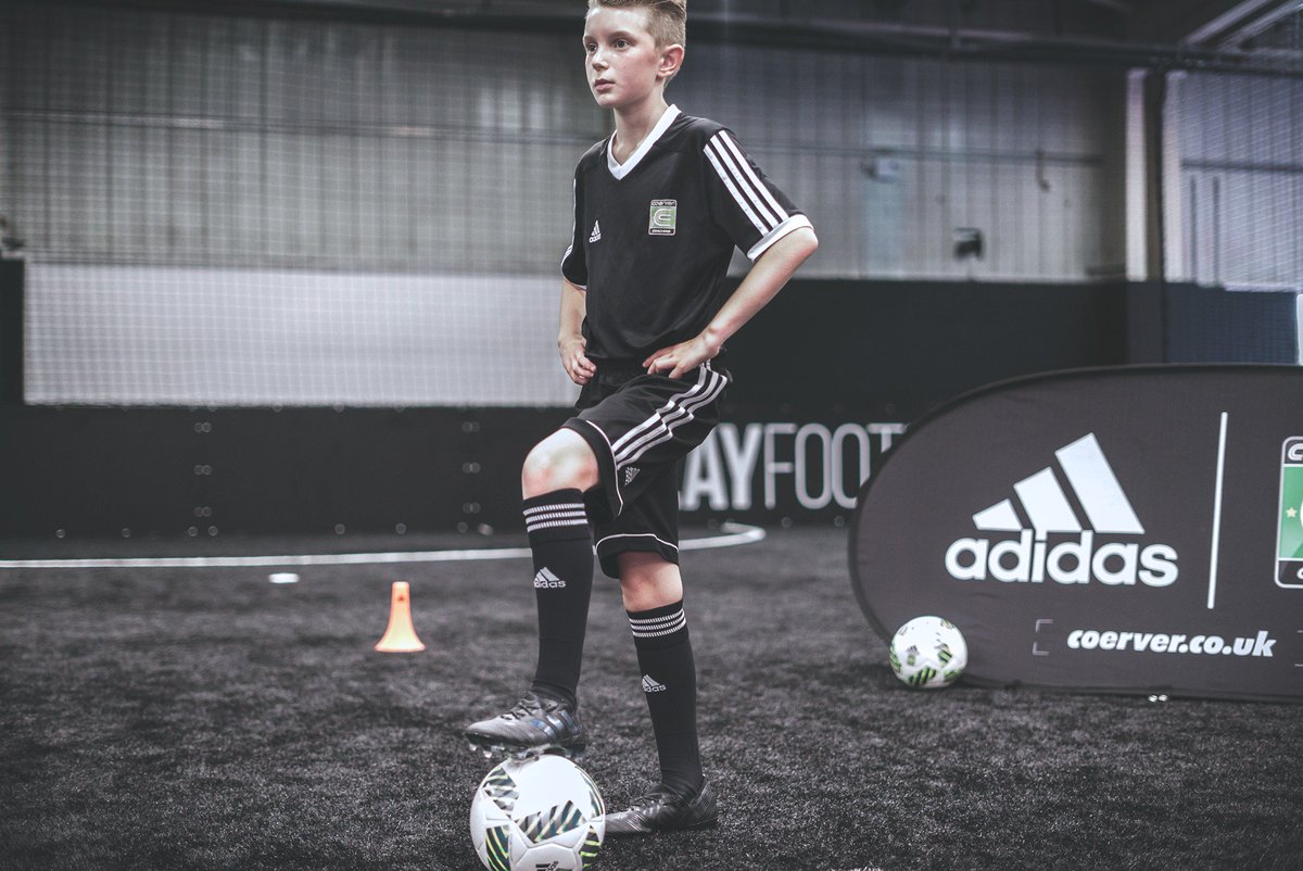 Coerver EW and <a href="/matchmagazine/">MATCH Magazine</a> film another special!

Full story 👉 tinyurl.com/yanfkae3

#HereToCreate
#NEMEZIZ
<a href="/adidasUK/">adidas UK</a>
<a href="/pfBirmIndoor/">PF Birmingham Indoor</a>