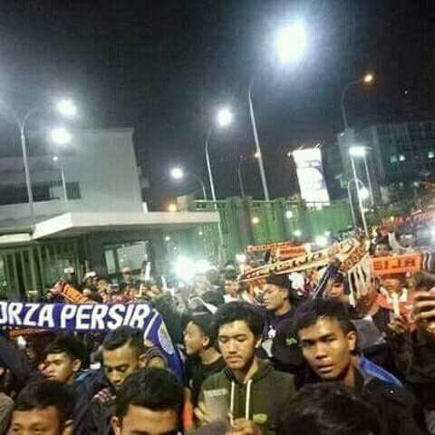 Mari kita sudahi permusuhan yang sudah tidak masuk logika ini #Damaikeun