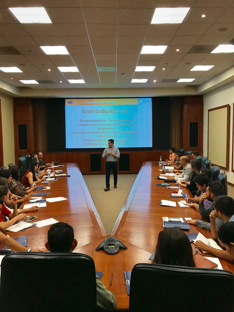 SIDEChih's tweet photo. Impartió @Fideapechih el Taller emprende en la Capital del Estado para potencializar las habilidades empresariales de los chihuahuenses. https://t.co/tyrnvYlOwJ