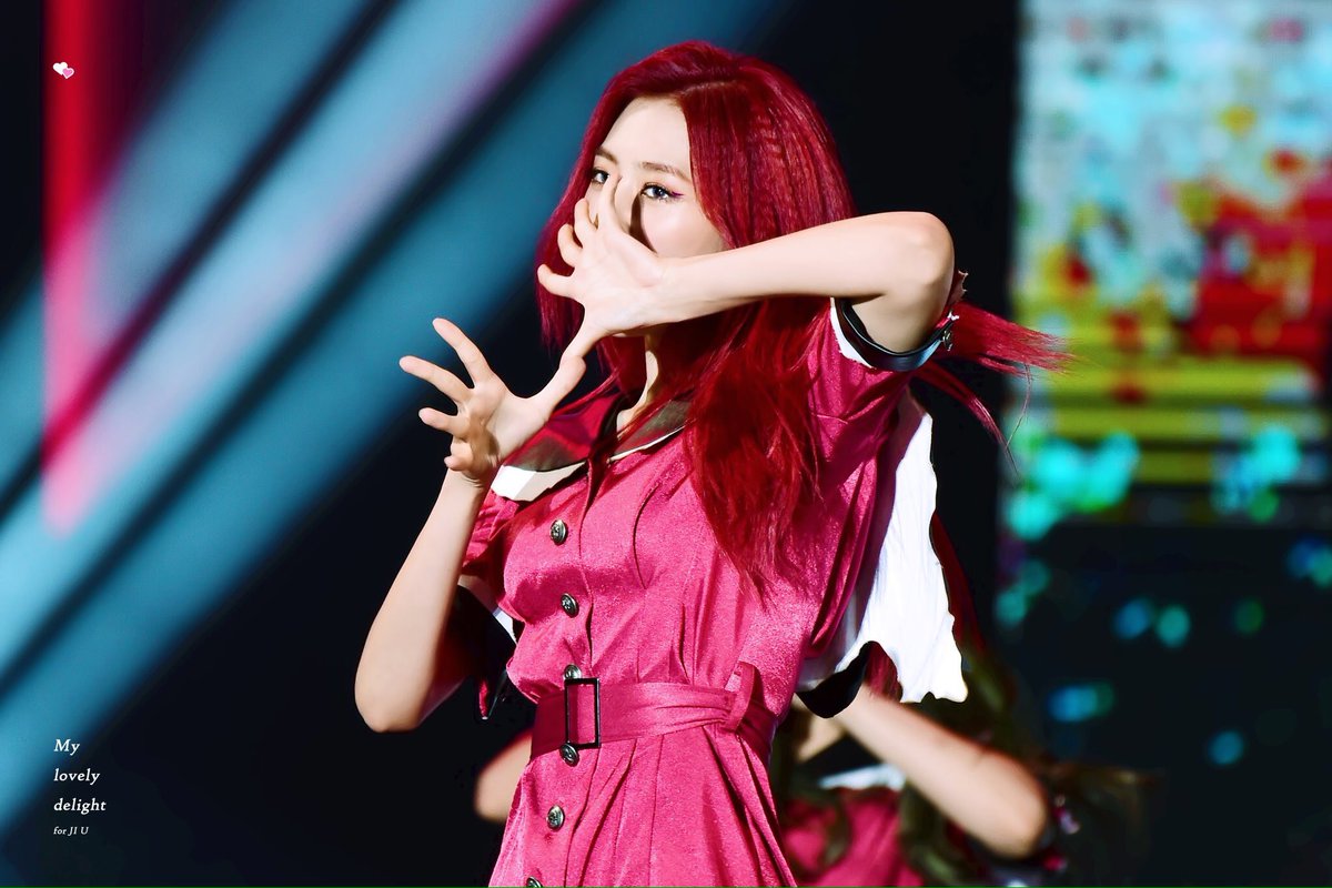 jiyoopics tweet picture