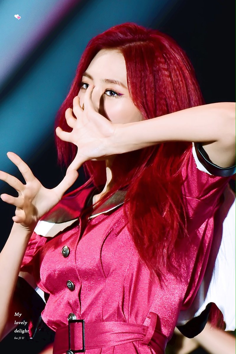 jiyoopics tweet picture