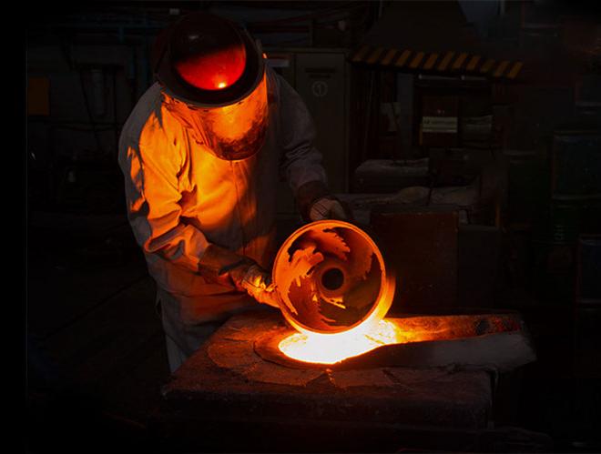 Columbia_Biz's tweet image. Is remanufacturing the new recycling? @petarostojic thinks so. bit.ly/2uQ51D6