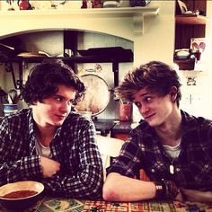 TheVampsCon's tweet photo. Happy birthday to ma boy and one of the most talented people I know Mr @TheVampsBrad 
Have a bloody lovely day my friend xx https://t.co/vpH3VMrI9q