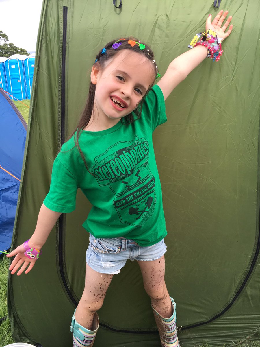 kerriphowell's tweet photo. @stereophonics @KendalCalling #seeyouinthefields https://t.co/rhbLsehijX