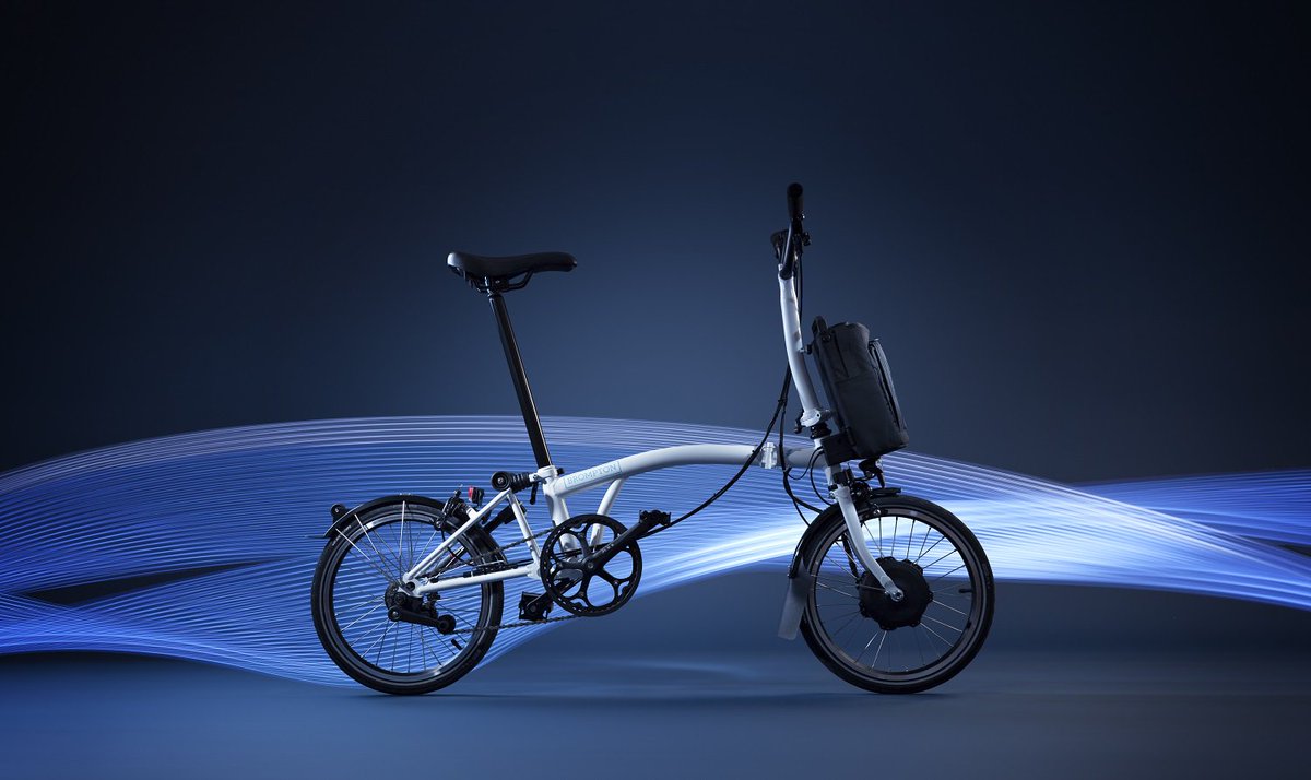 BromptonBicycle's tweet photo. Brompton Electric is now available to reserve in the UK. Click here to reserve today https://t.co/9iqwOxWVMy #ChargeUnfoldGO https://t.co/1Jj4rSuFZb