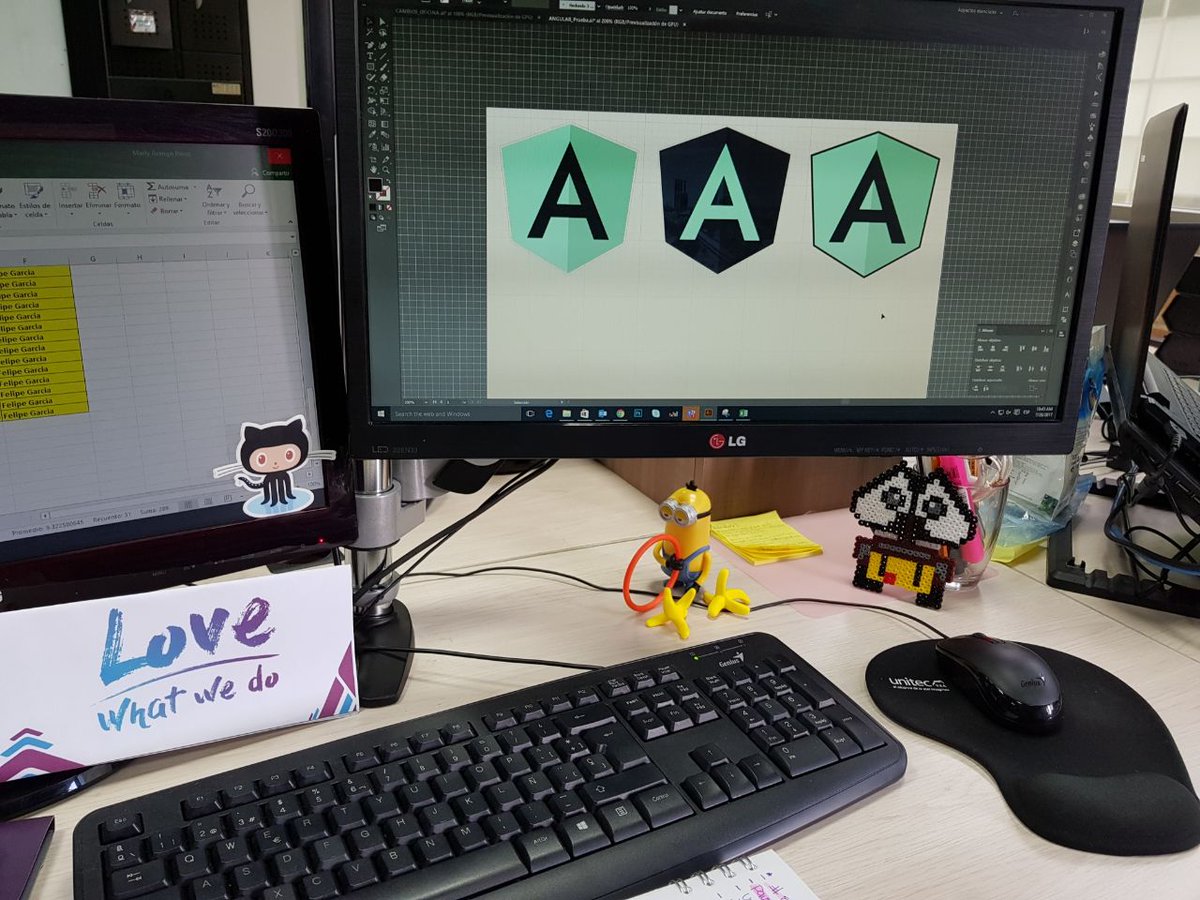 jdjuan's tweet image. #AngularMedellín stickers are coming your way! ♥️🅰️♥️#Angular