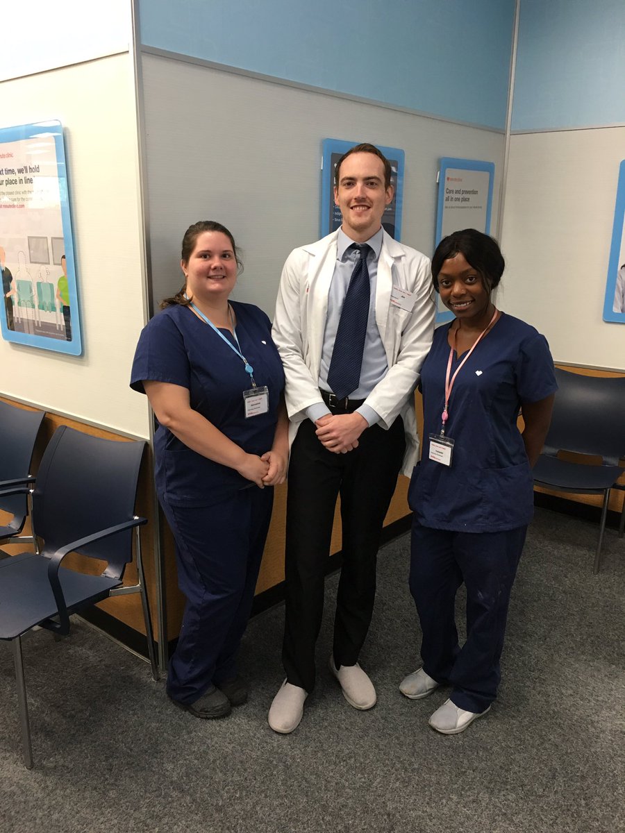 RMartincvs's tweet photo. Coupon club at store1994!They impacted 124 lives by saving them over $1,000. Thanks for caring Nancy, John and Pehledeee! #A3brandhealthy https://t.co/KqM7zGfSk7