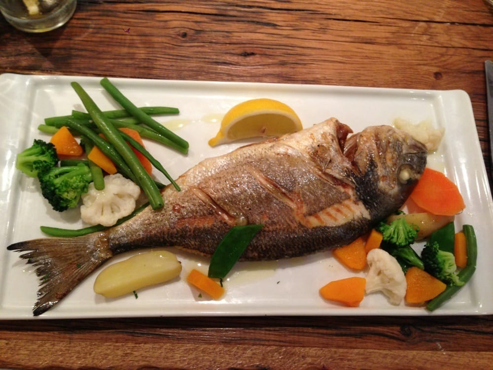fishcafeNW3's tweet photo. A satisfied customer picture of our grilled sea bream 

#FishCafe #CustomerPicture #Hampstead https://t.co/Ah31rMhXbc