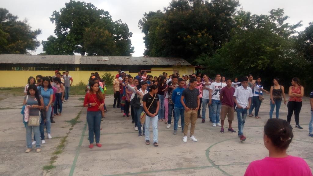 anyelojpsuv's tweet photo. #jpsuv en el estado Lara activados con el plan chamba juvenil" https://t.co/4BppyotUO3