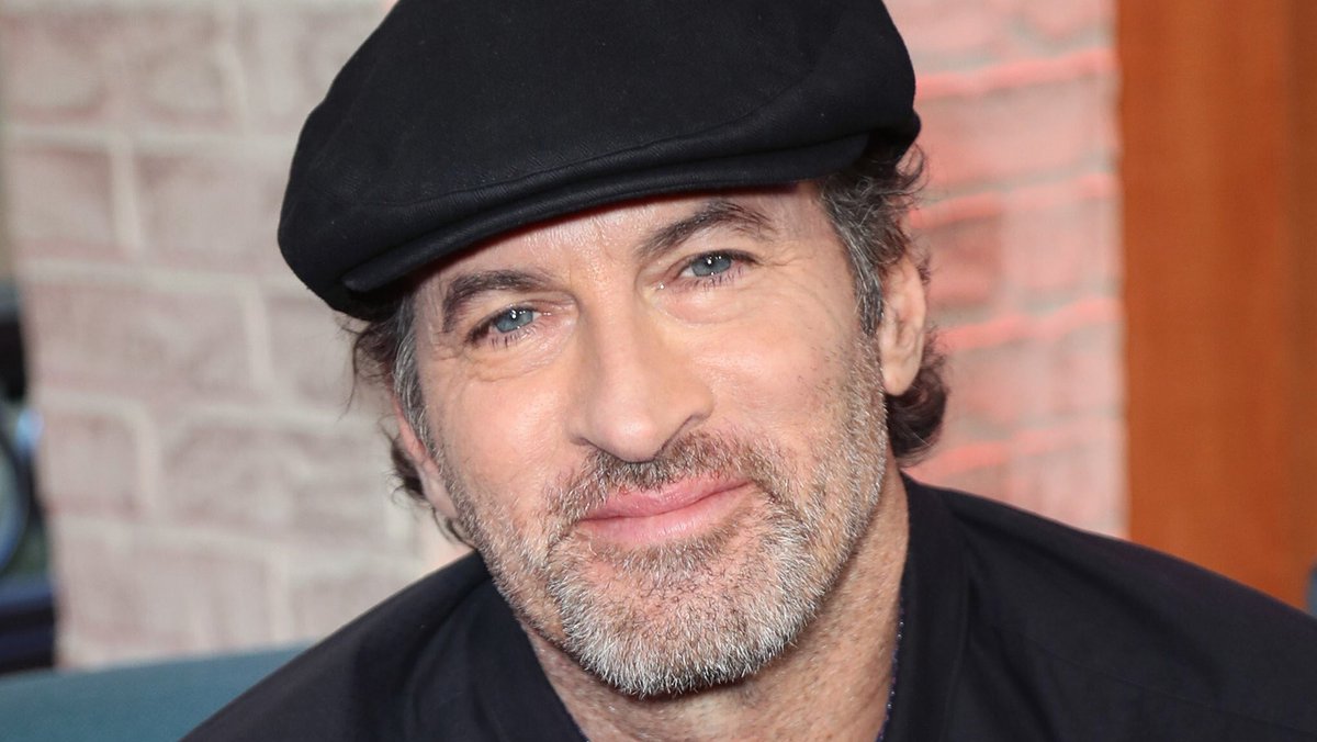 sandysikich's tweet photo. .@WKBW & @AshleyroweWKBW Come Rock w/ @ScottGPatterson 7/31 @SpotcoffeeHQ #AcousticShow Tix @ Door or https://t.co/hrlPOrsYo8 #MeetScott π₯ https://t.co/gGEqdutLUE