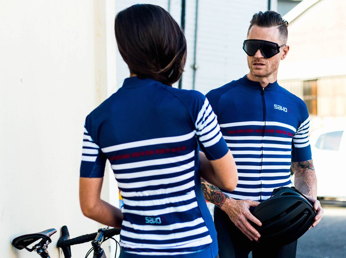 CycledCC's tweet photo. SaKO7 looks to get your attention with morse code. https://t.co/7e8uW2Q6R9 #Cycling @Sean_Sako https://t.co/iJvgyhcKfZ