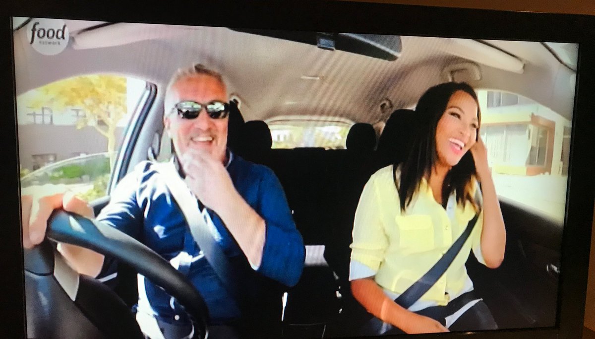 SibaMtongana's tweet photo. #situationrightnow Enjoying watching @PaulHollywood #CityBakes ❤️🍴🥖🍞 Thembile's story so inspiring!! 🙌🏽 https://t.co/ki7C3lfSEU