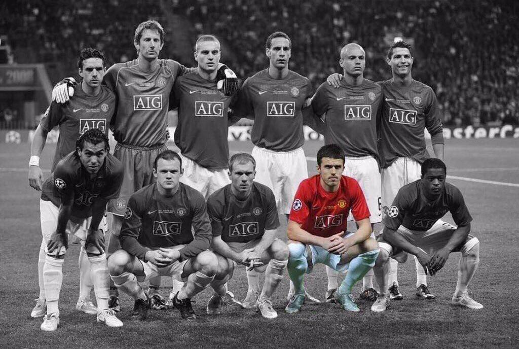 Happy Birthday to Michael Carrick! The last man standing.  