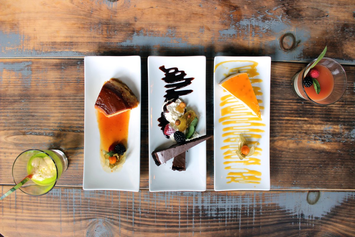 Amigos! Enjoy a free dessert with your meal today 🍰 #treat #Sunday #dessert #vivabrazil