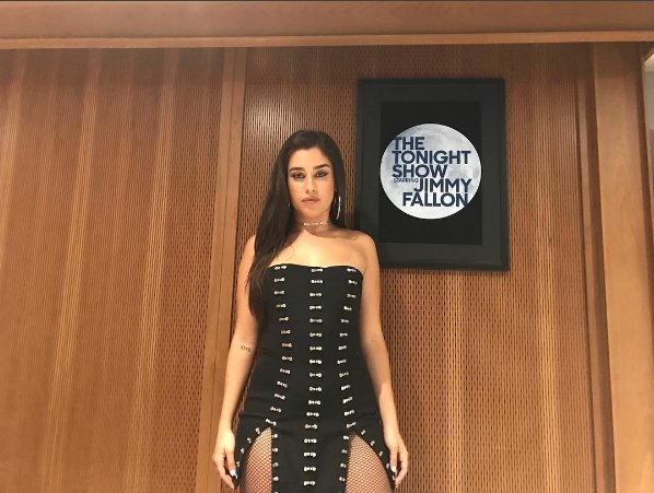 fiftwsquad's tweet photo. #MTVHottest Fifth Harmony https://t.co/jhmfysHmKn