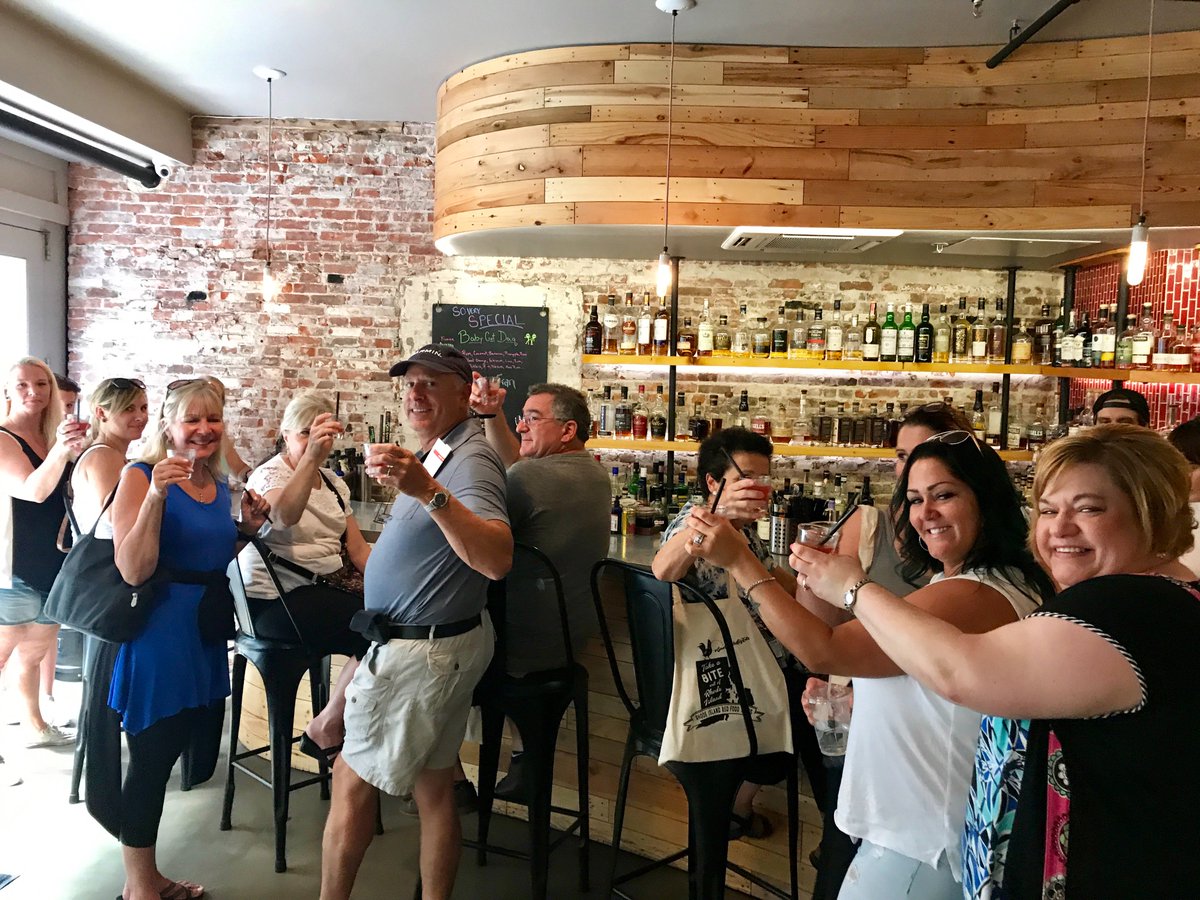 RIFoodTours's tweet photo. Make a day out of it in Providence tomorrow take a #FoodTour by day and go to #fringepvd by night! #FoodFriday #RIEats #Arts #PVDSummer https://t.co/3V1bPEcrYA