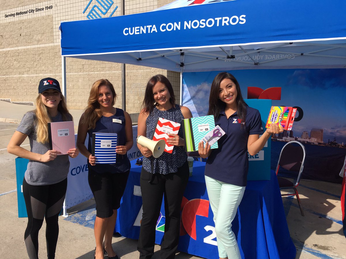 tlmd20aldia's tweet photo. Muchas Gracias por tu donativos los niños del @BGCofGreaterSD en #NationalCity @TLMD20 @ACristinaTLMD20 https://t.co/u53qOa2C8j