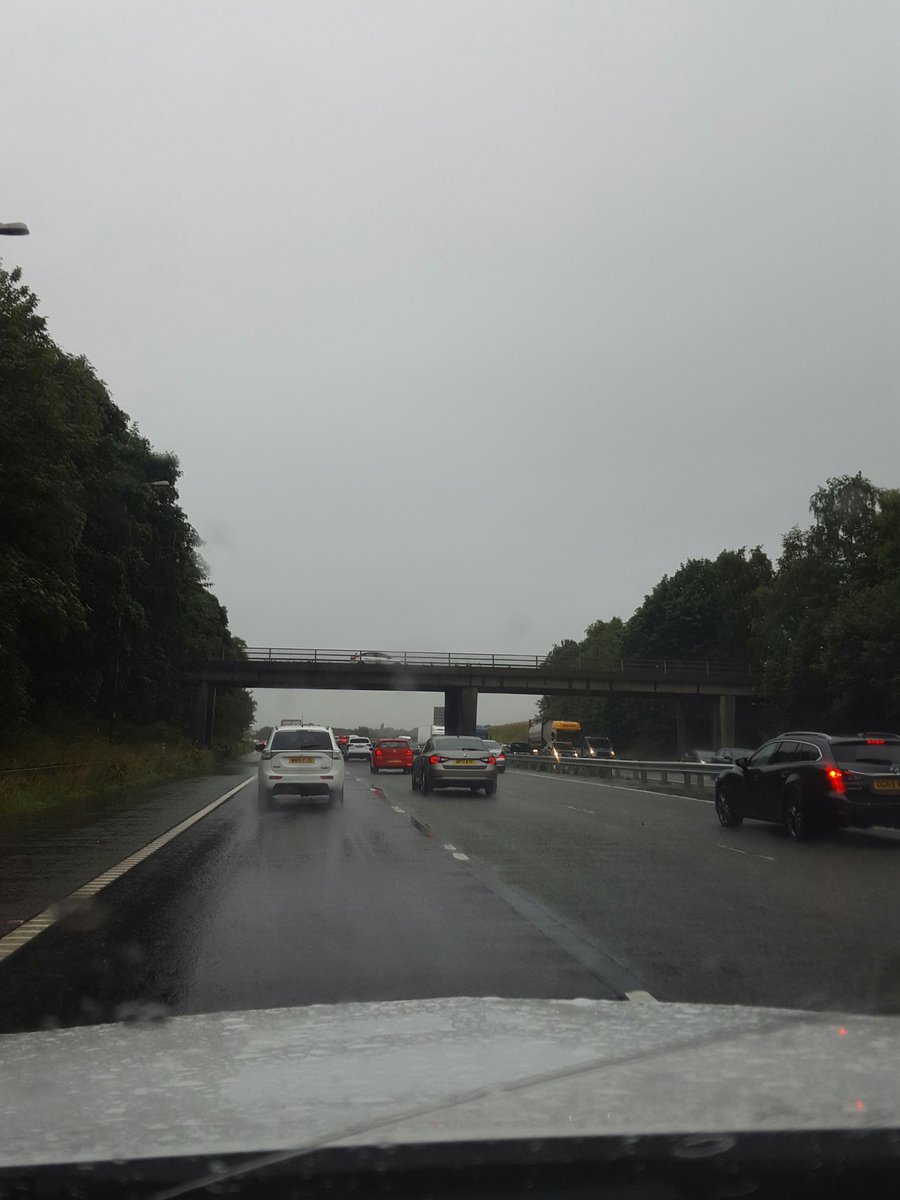 NaomiInman64's tweet photo. #CarFestNorth #onourway #niceweatherforducks #Vanmaster https://t.co/7btBrROvki