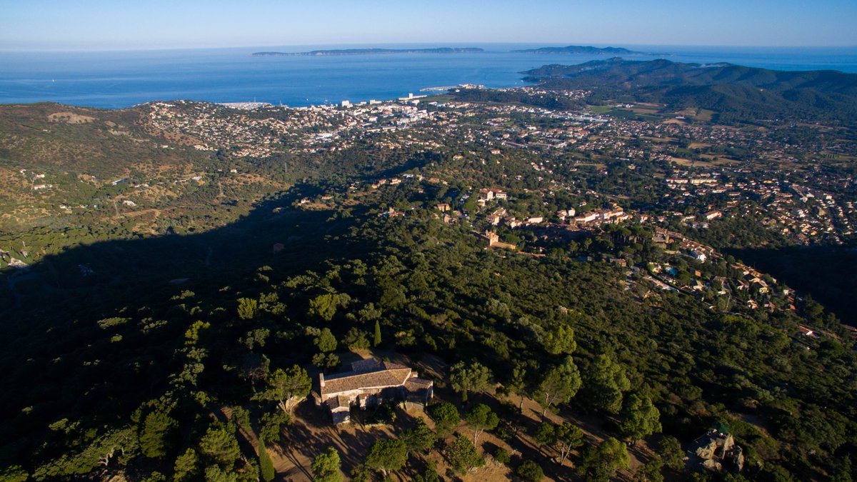 Sebeauvoir's tweet photo. La baie de Bormes ❤ (📸 04/07/2017)
https://t.co/V3fP4RsZoO
#BormesLesMimosas #Var #PACA https://t.co/WGmU46KdDG