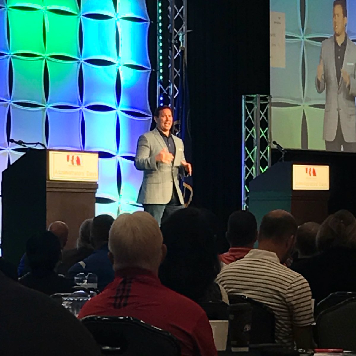 __SOTR__'s tweet photo. Today: @JonGordon11 as #keynotespeaker for #ncsaadmin17 @NCSAToday (photo cred. @mlstolls) https://t.co/wO2wuN8wSb