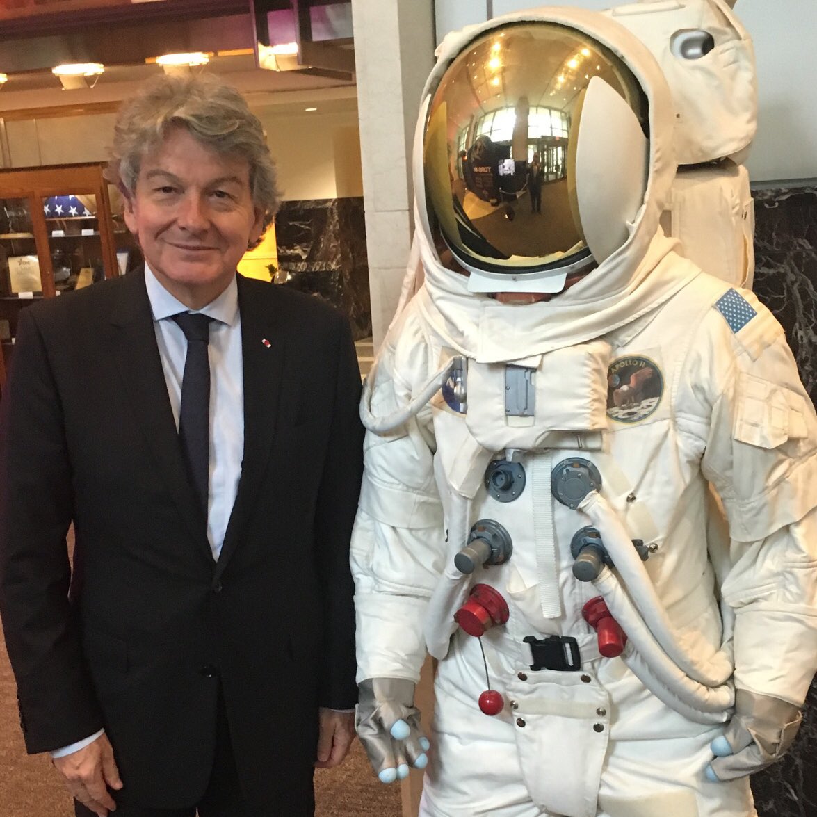 Thanks <a href="/NASA/">NASA</a> for allowing me today to present the <a href="/Atos/">Atos</a> Quantum Learning Machine &amp; how to provide computing power of tomorrow #AtosQuantum