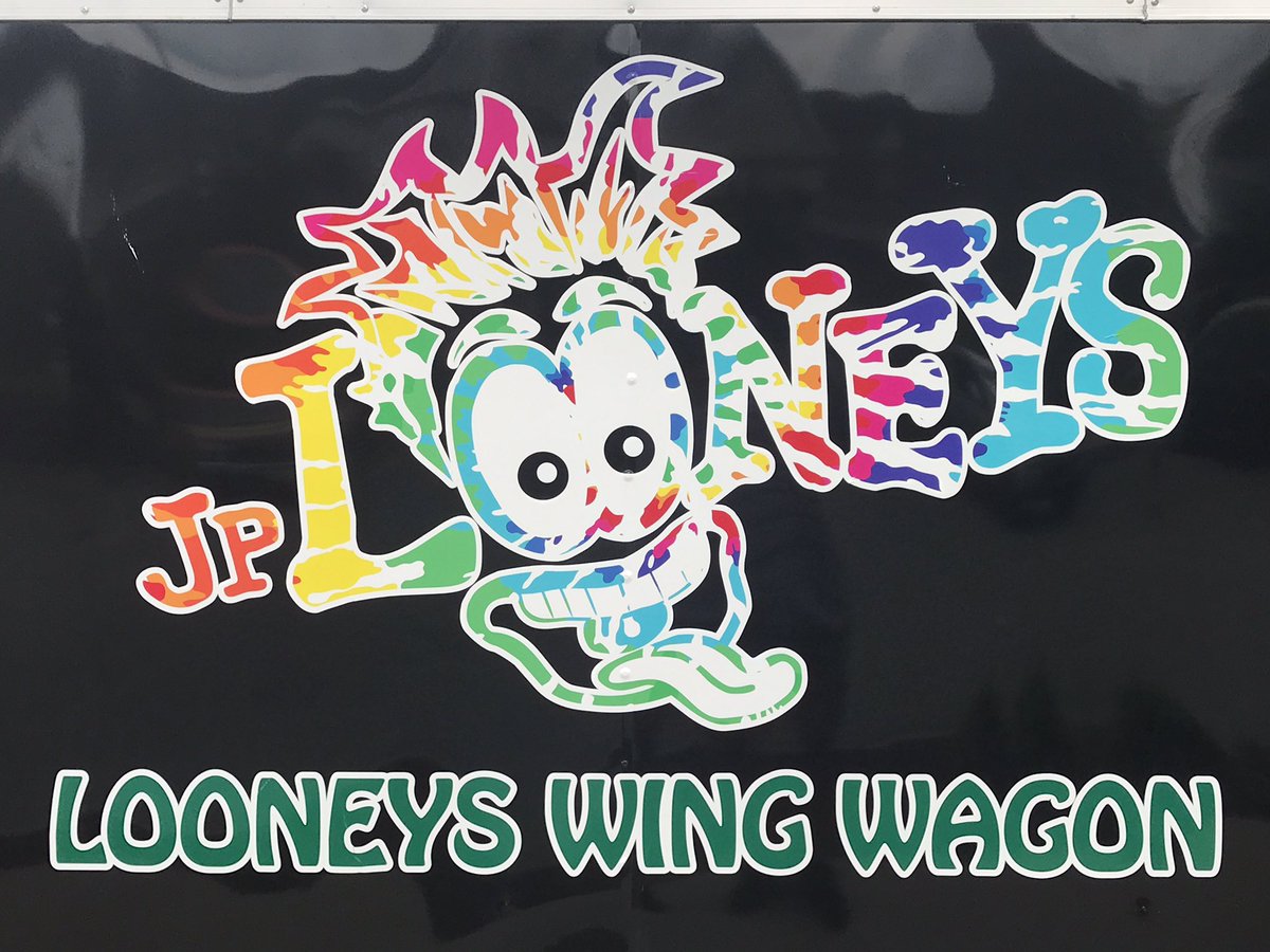 JPLooneys's tweet photo. @browntruckbrew we wanted to check and see if you guys book #FoodTrucks . We are booking the #jplwingwagon for aug/sept https://t.co/YkSmiWlTRr