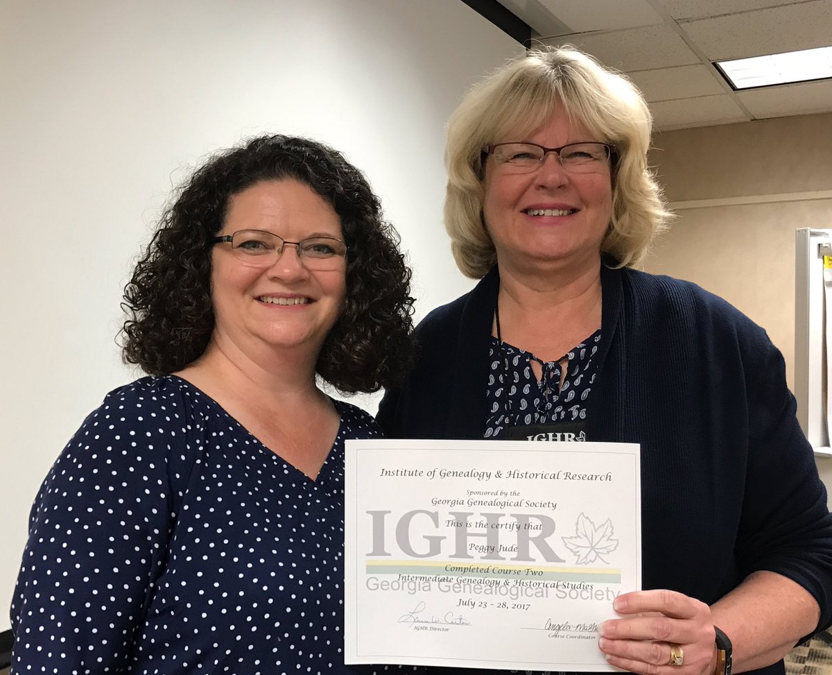 PeggySJude's tweet photo. I did it!  Completed the Intermediate Course at #IGHR2017. Thanks to a terrific instructor @apmcghie and everyone at IGHR #genealogy https://t.co/wIbIM9InRL