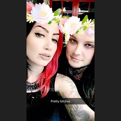 ChristianRisen's tweet photo. Happy Anniversary ♥"two bats in a cave"♥ @Ash_Costello @JimmyTrigger #frontcouple #couplegoals #IrishItalianLove https://t.co/BozQ86Av8J