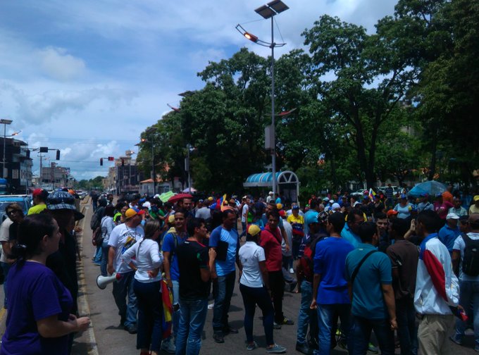 View image on Twitter View image on Twitter