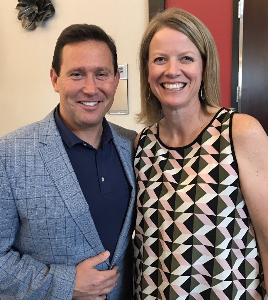 drjilljohnson's tweet photo. Great way to end the conference. Thanks @JonGordon11 Inspired to make this school year the best one yet! #sewardjays #NCSAadmin17 https://t.co/TRsRW0NXbv