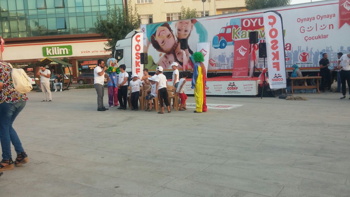 Aile Sosyal Politikalar. Bakanlığının oyun kervanı. Siirtte
<a href="/yaktay/">Yasin Aktay 🇹🇷</a> @alifuatatik @