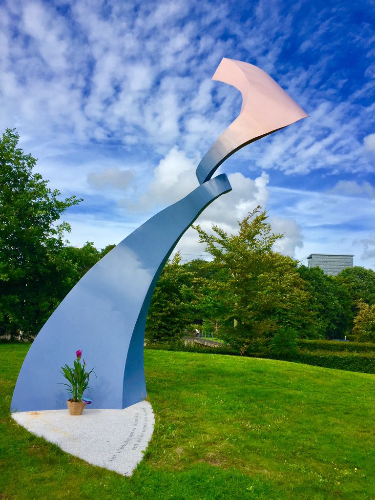 AmsterdamMSU's tweet photo. Gay and Lesbian Monument in Den Haag. #Sexualpolitics #MSUstudentsabroad @MSU_Gencen @CALmsu @StudyMSUabroad https://t.co/TuFELkiK3N