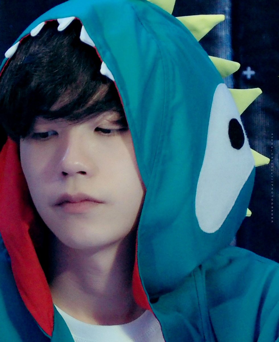 _chickyuri's tweet photo. นี่ไม่ได้เหม่อแค่เผลออยู่ในโหมดส่วนตัว
..~` จะเหม่อจะเผลอ ดูสิ! คุณคชาเธอยังน่าเอ็นดู 😝💕🐘
#ทีเรกซ์ #UPrinceHitForUHitForFans

#KachaNontanun https://t.co/ldemrLUQ4S