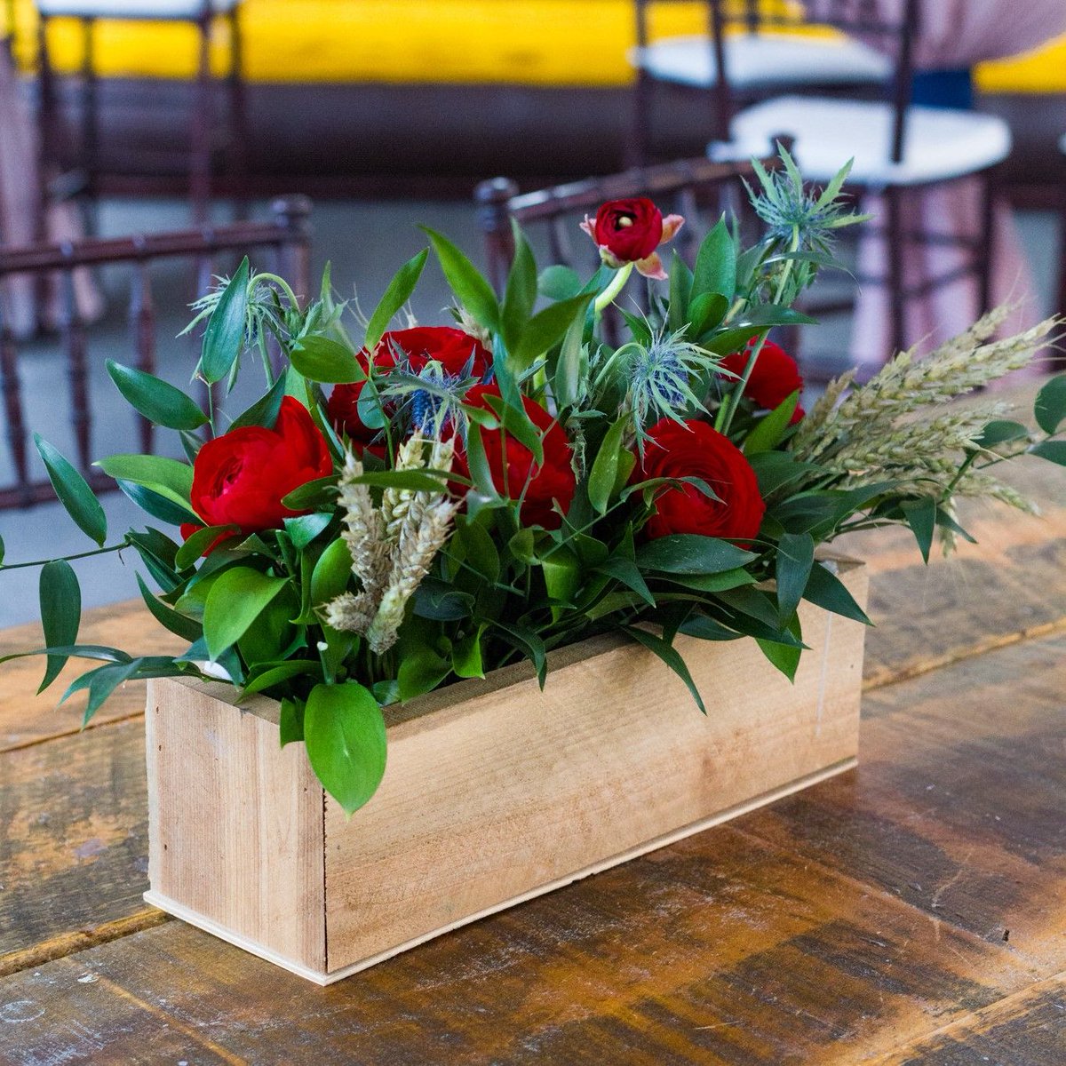 sometimes the simplest arrangement makes all the difference #floralfriday #florals #Friday #tgif #randievents #eventdesign #events #decor