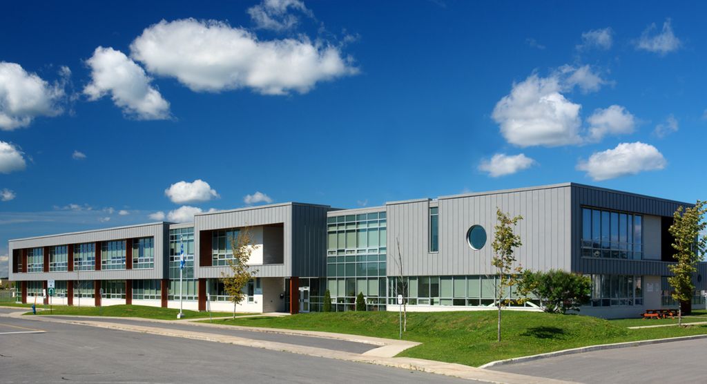 MAC Metal inc tweet media