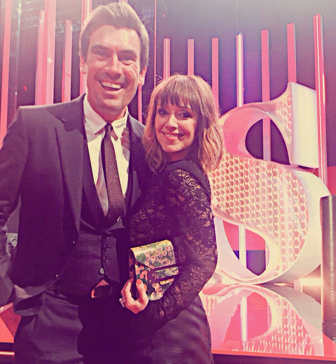 News4Emmerdale's tweet photo. Here is a photo of @ZoeHenry03 and @HordleyJeff and apparently now go by the name of 👉👉👉 #Rhain 👈👈👈😂💚 #Rhona #Cain https://t.co/eUHeSeyFiD