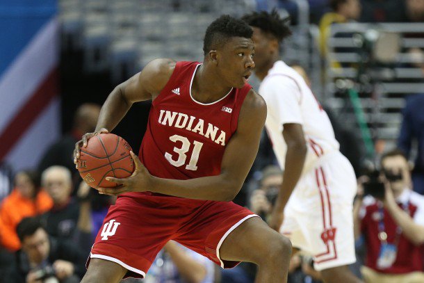 HoopsRumors's tweet photo. The Lakers reached a deal this week with Thomas Bryant. Details on that deal + how it affects LAL's 2018 outlook: https://t.co/JoGL43hxu2 https://t.co/ySUeTdcCFm