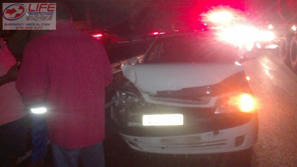 4 car MVC N2 North Westwood. <a href="/FatalMoves/">The Fatal Moves Team</a> <a href="/pigspotkzn/">Pig Spotter KZN</a> @IamAlexSweet <a href="/EMERGCONTROL/">EMERGENCY CONTROL SA</a> @TrafficNewsFeed @