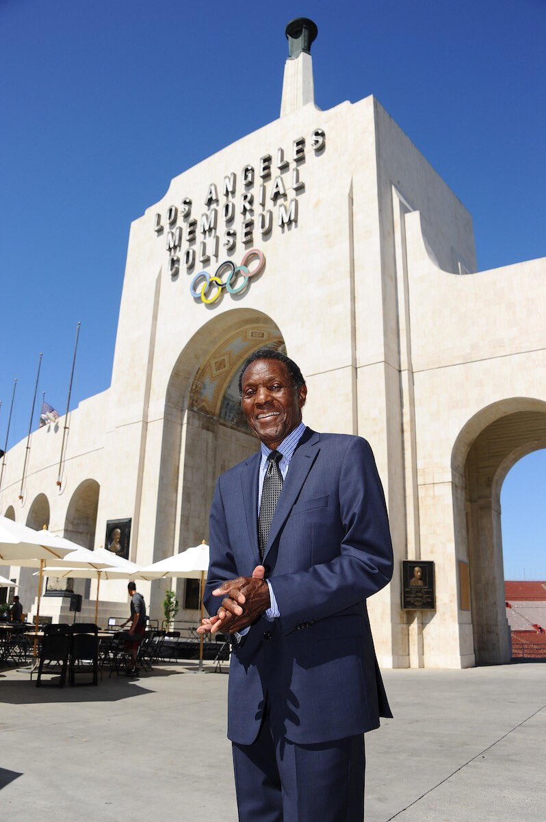 LA84Foundation's tweet photo. 33 years ago today, 1960 Olympic gold medalist Rafer Johnson ran up the @lacoliseum steps to light the flame and open the #LA84 Games! https://t.co/i0cUq80iIm