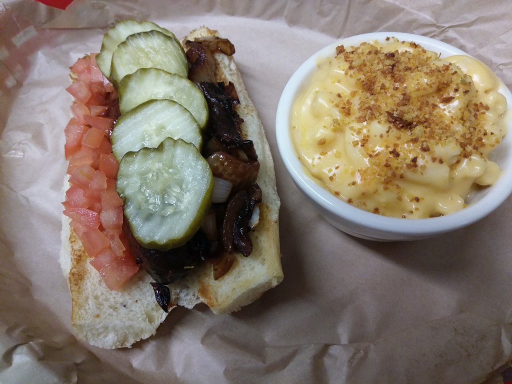 SpringStreetBBQ's tweet image. Stop in and try out our new Hot link sandwich.  Covered in pickles, tomato and grilled onion.  Comes with your choice of side dish.