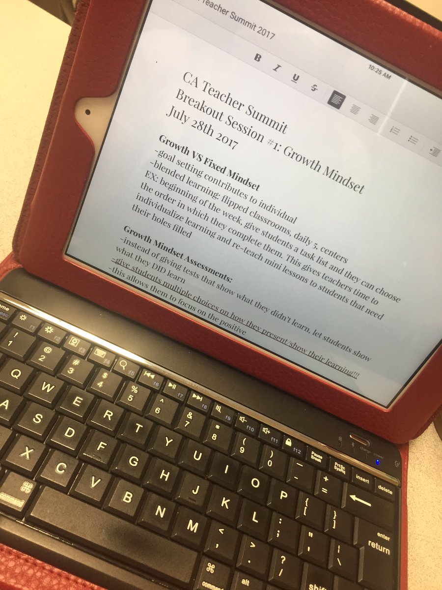 elizabethsolyom's tweet photo. #growthvsfixedmindset Breakout Session @csuf with @GlancyJessica !!! #cateacherssummit https://t.co/nraU5aobLs