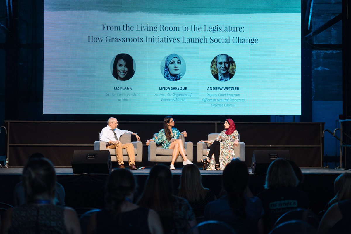 gofundme_pro's tweet photo. #FridayFeeling: Missing being at the #Collaborative17, so here are #FlashBackFriday moments! Get ready for 2018 >> https://t.co/WhTsLLEXXv https://t.co/OQmYwgvYfd