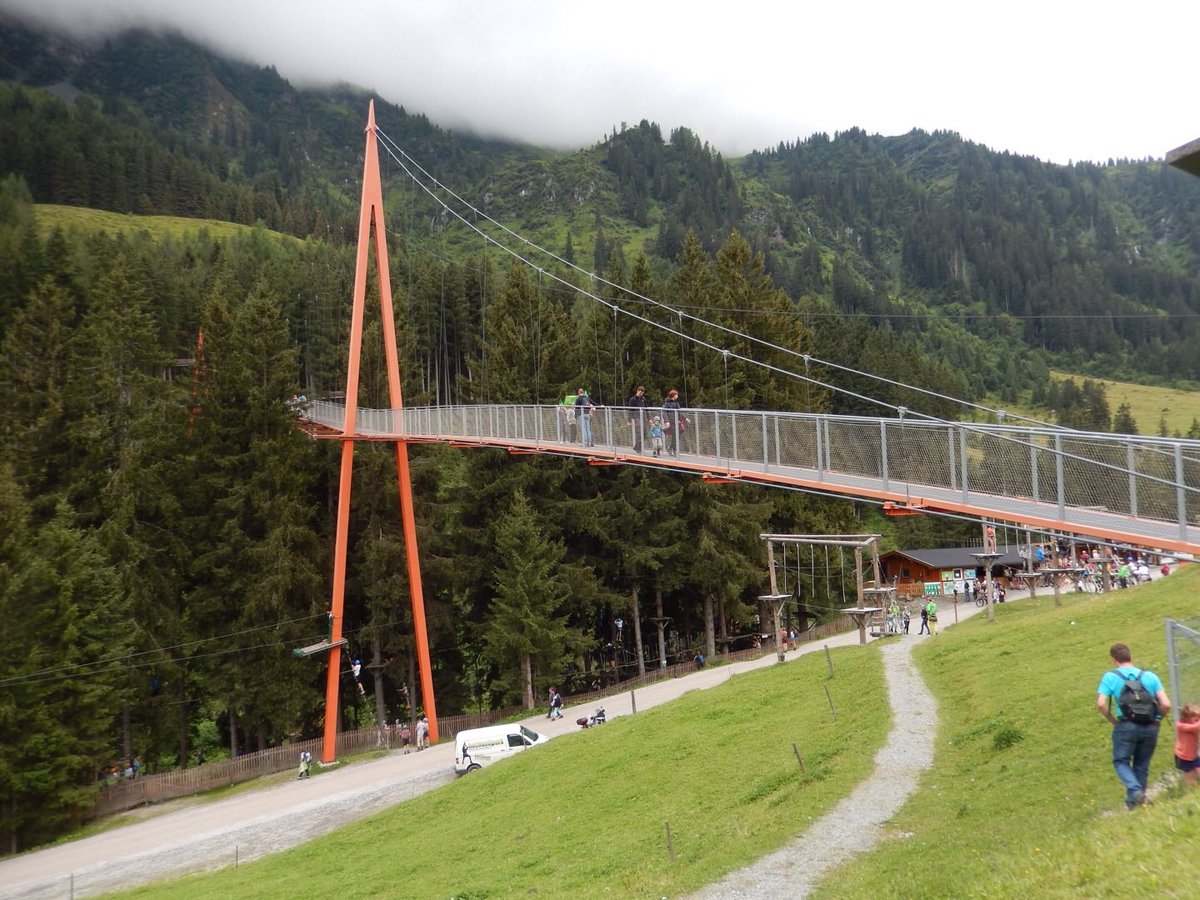 Vakantie! Dagje bomen klimmen in Saalbach Hinterglemm