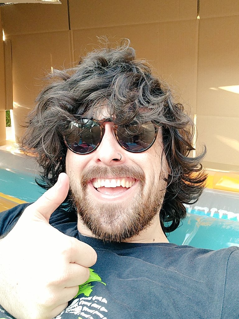 Apixelados's tweet image. :v