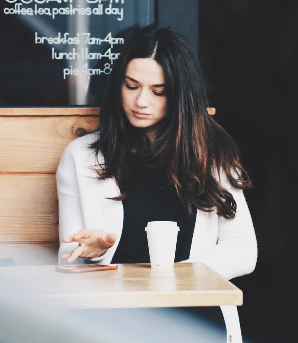 ArgentAlliso's tweet photo. Allison Argent

▪Hunter
▪ I like people, gender does not exist
▪family stealin
▪ i wanna be a powerful, i wanna be  a stronger https://t.co/SAQIh7C3fL